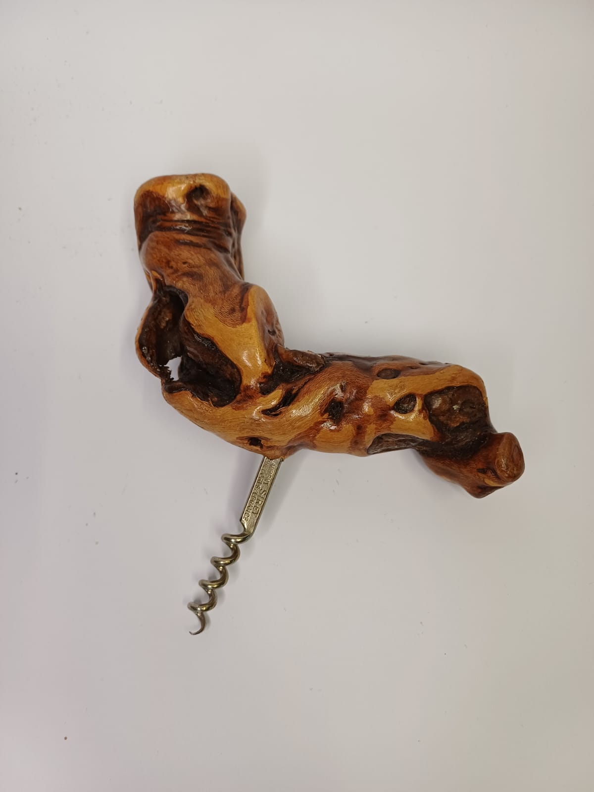 Tire-bouchon vintage en pied de vigne Vinaé