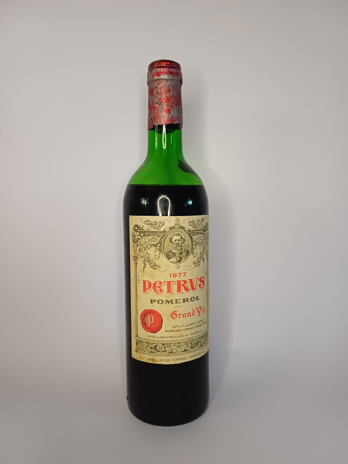 Bouteille de vin Pétrus 1977 – Pomerol Vinaé