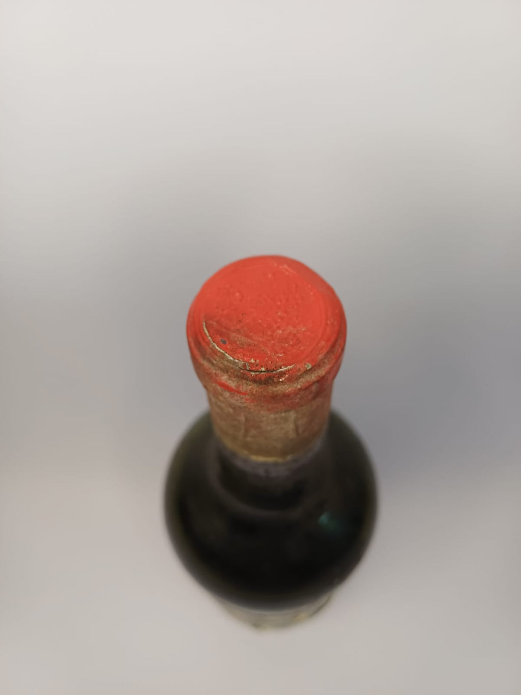 Bouteille de vin Pauillac 1945 – Château Bellevue Vinaé