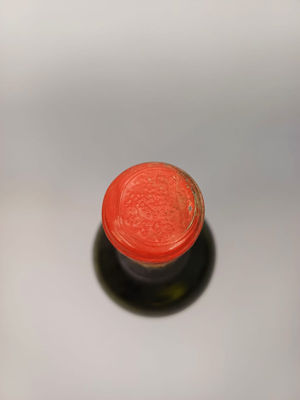Bouteille de vin Pauillac 1945 – Château Bellevue Vinaé