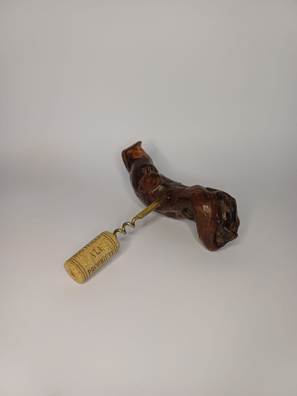 Tire-bouchon vintage en pied de vigne Vinaé