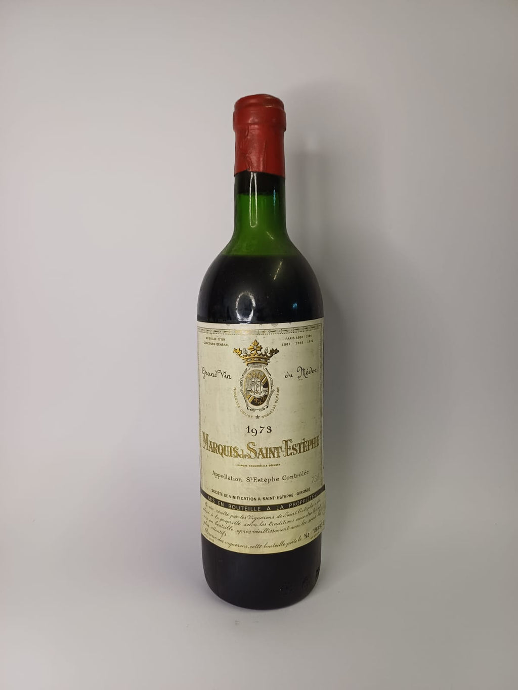 Bouteille de vin Saint-Estèphe 1973 – Marquis de Saint-Estèphe Vinaé