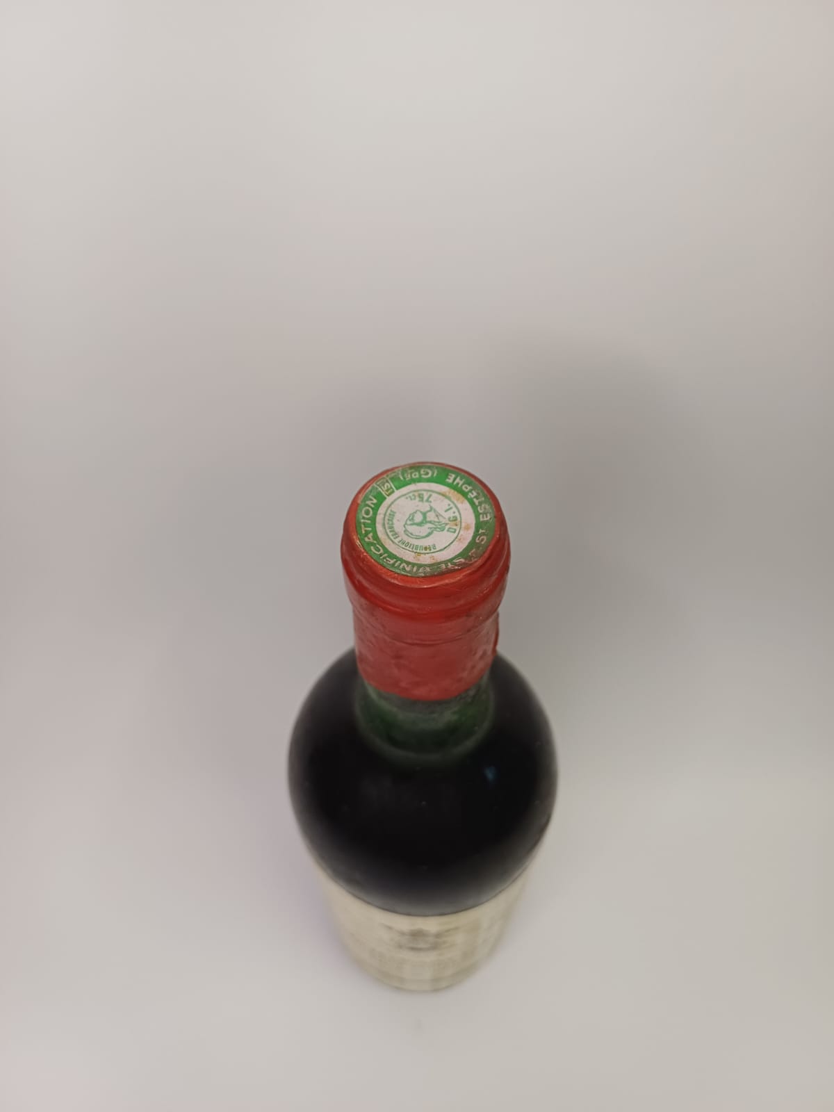 Bouteille de vin Saint-Estèphe 1975 – Marquis de Saint-Estèphe Vinaé