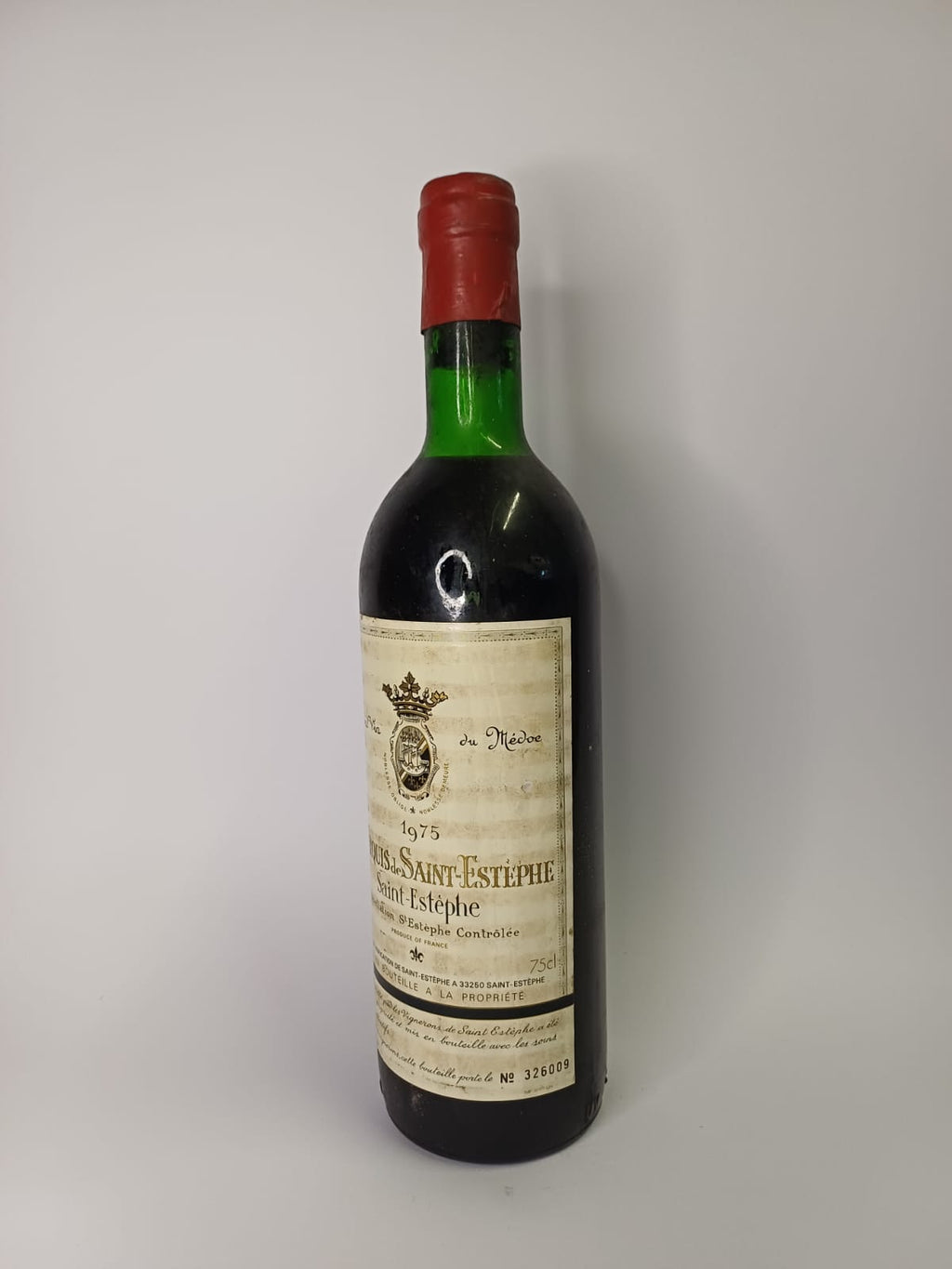 Bouteille de vin Saint-Estèphe 1975 – Marquis de Saint-Estèphe Vinaé