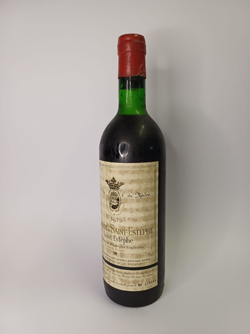 Bouteille de vin Saint-Estèphe 1975 – Marquis de Saint-Estèphe Vinaé