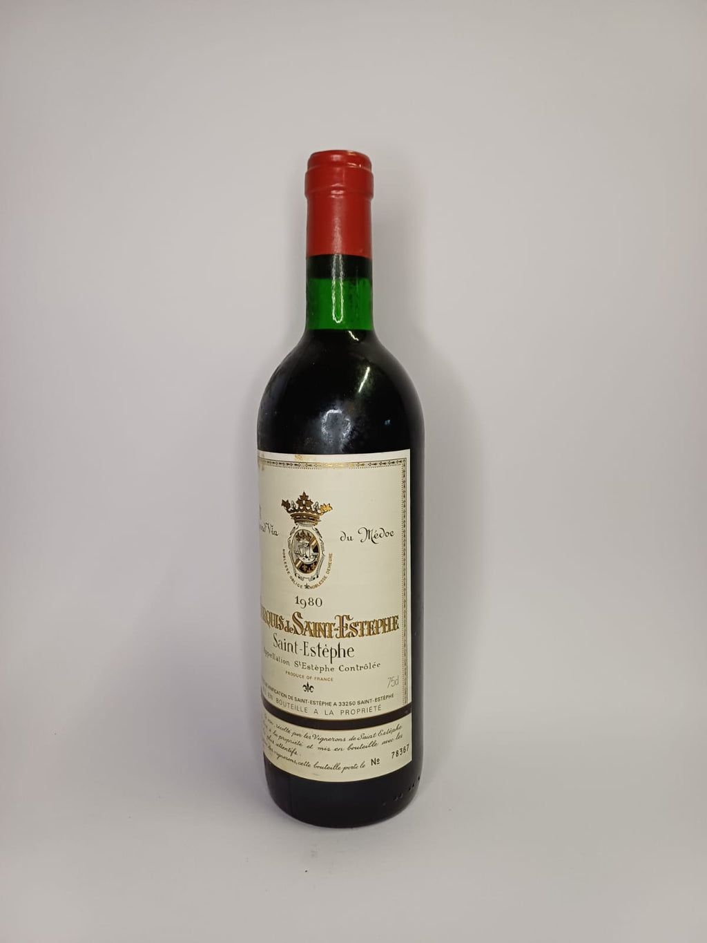 Bouteille de vin Saint-Estèphe 1980 – Marquis de Saint-Estèphe Vinaé