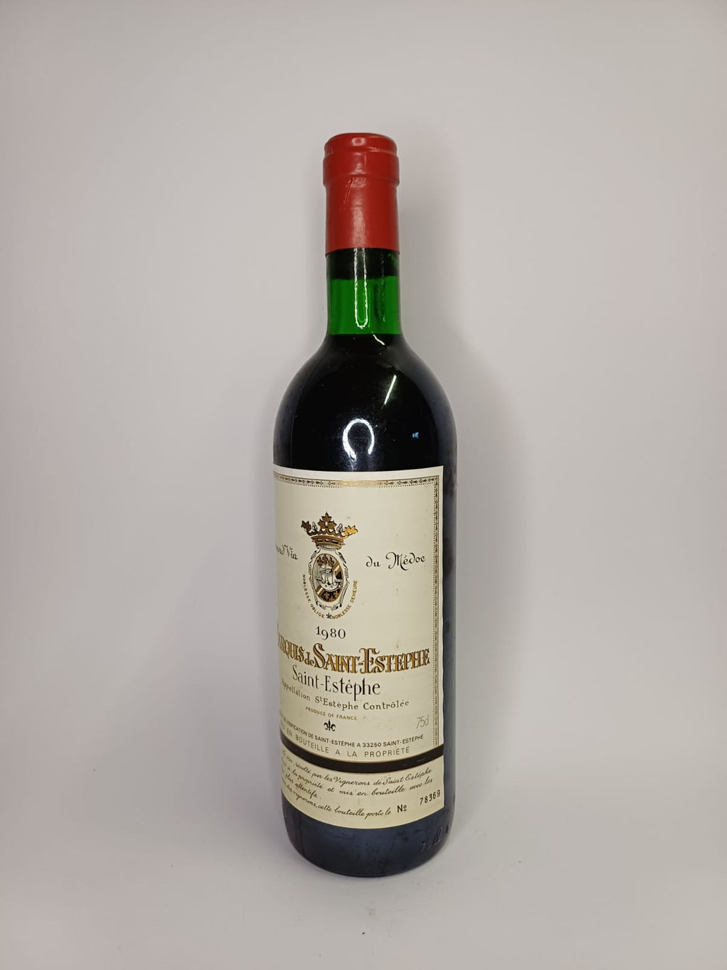 Bouteille de vin Saint-Estèphe 1980 – Marquis de Saint-Estèphe Vinaé