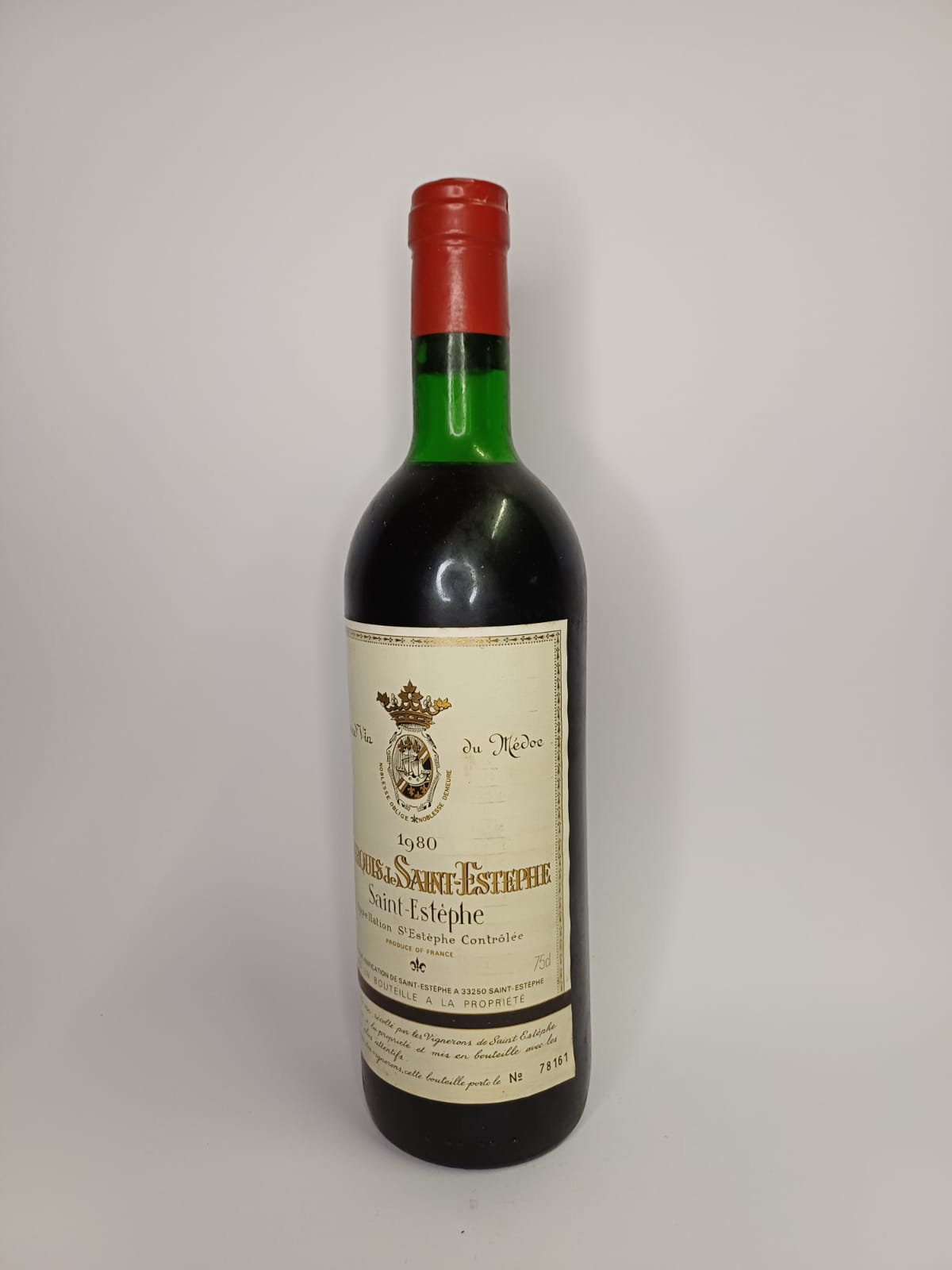 Bouteille de vin Saint-Estèphe 1980 – Marquis de Saint-Estèphe Vinaé