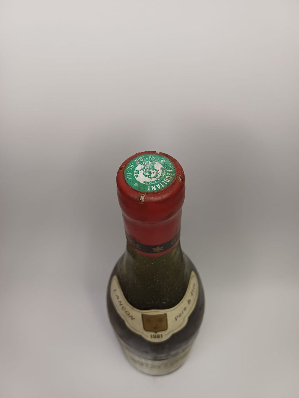 Bouteille de vin Côtes-du-Rhône 1981 – Château des Vallonières Vinaé