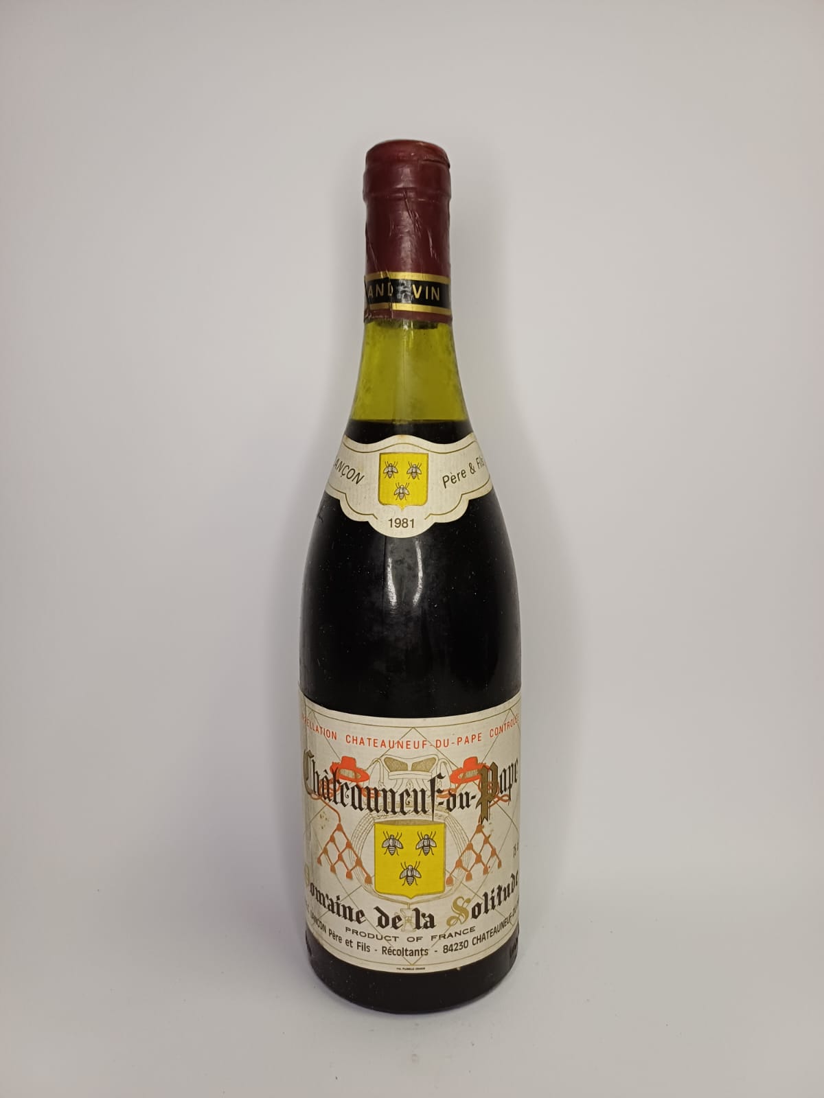 Bouteille de vin Châteauneuf-du-Pape 1981 – Domaine de la solitude Vinaé