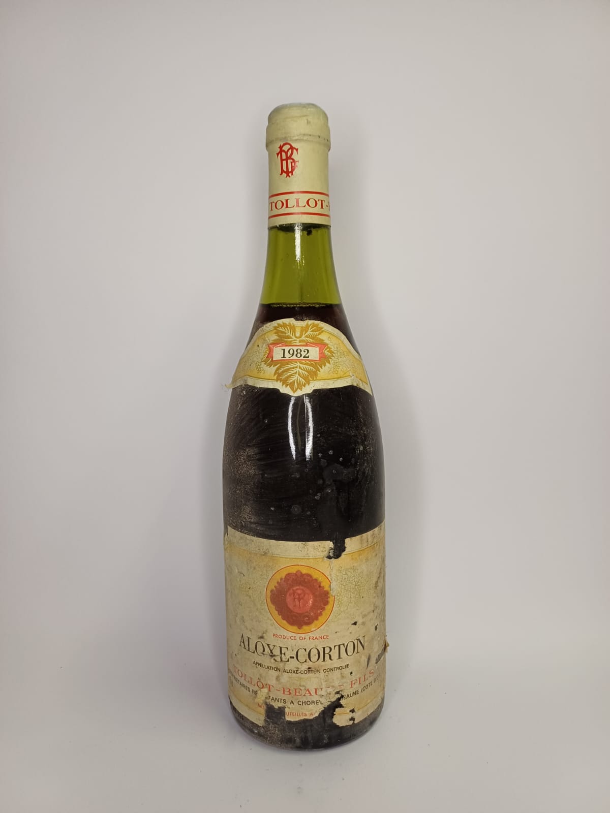 Bouteille de vin Aloxe-Corton 1982 – Tollot-Beaut & Fils Vinaé