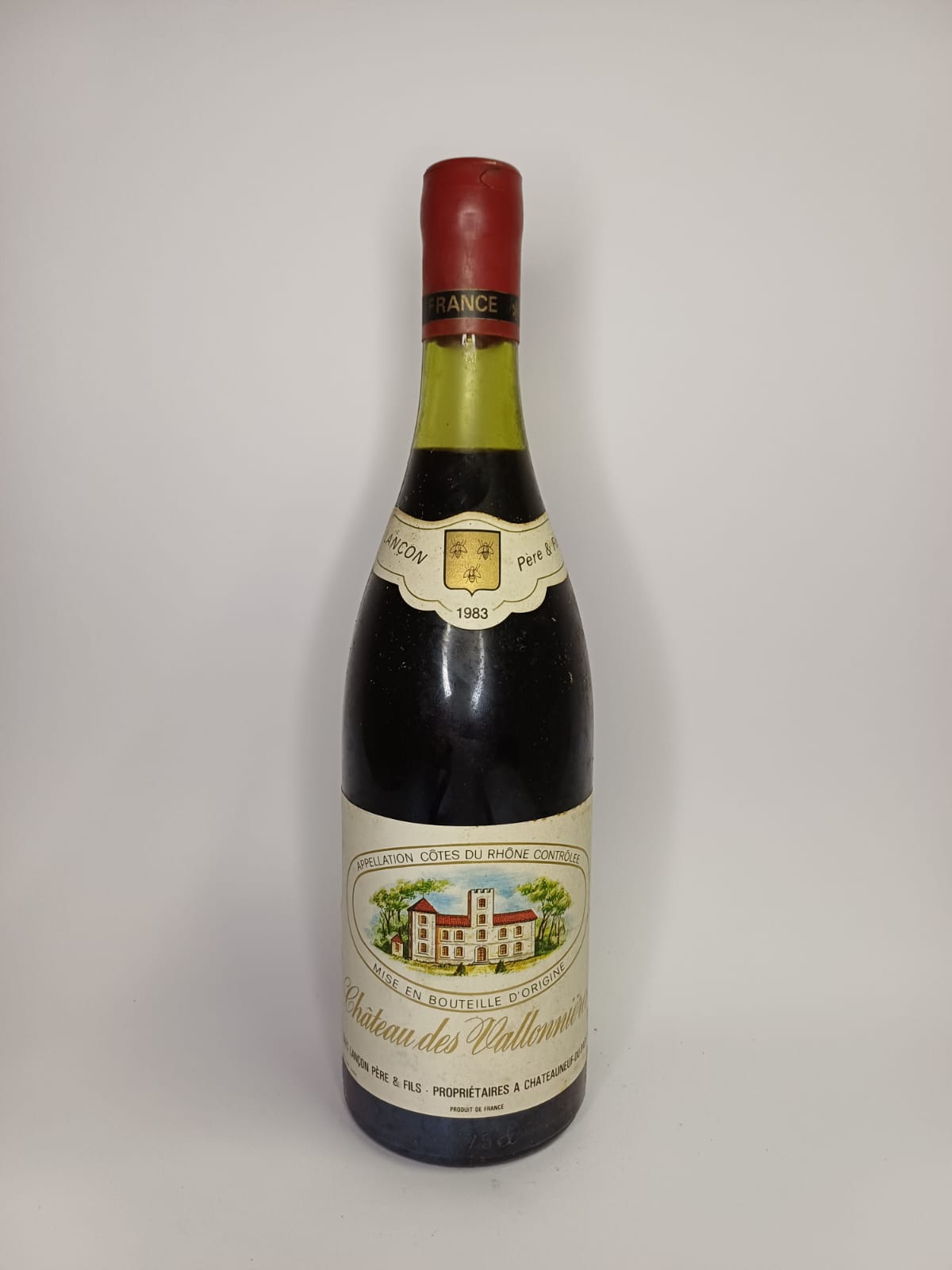 Bouteille de vin Côtes-du-Rhône 1983 – Château des Vallonières Vinaé