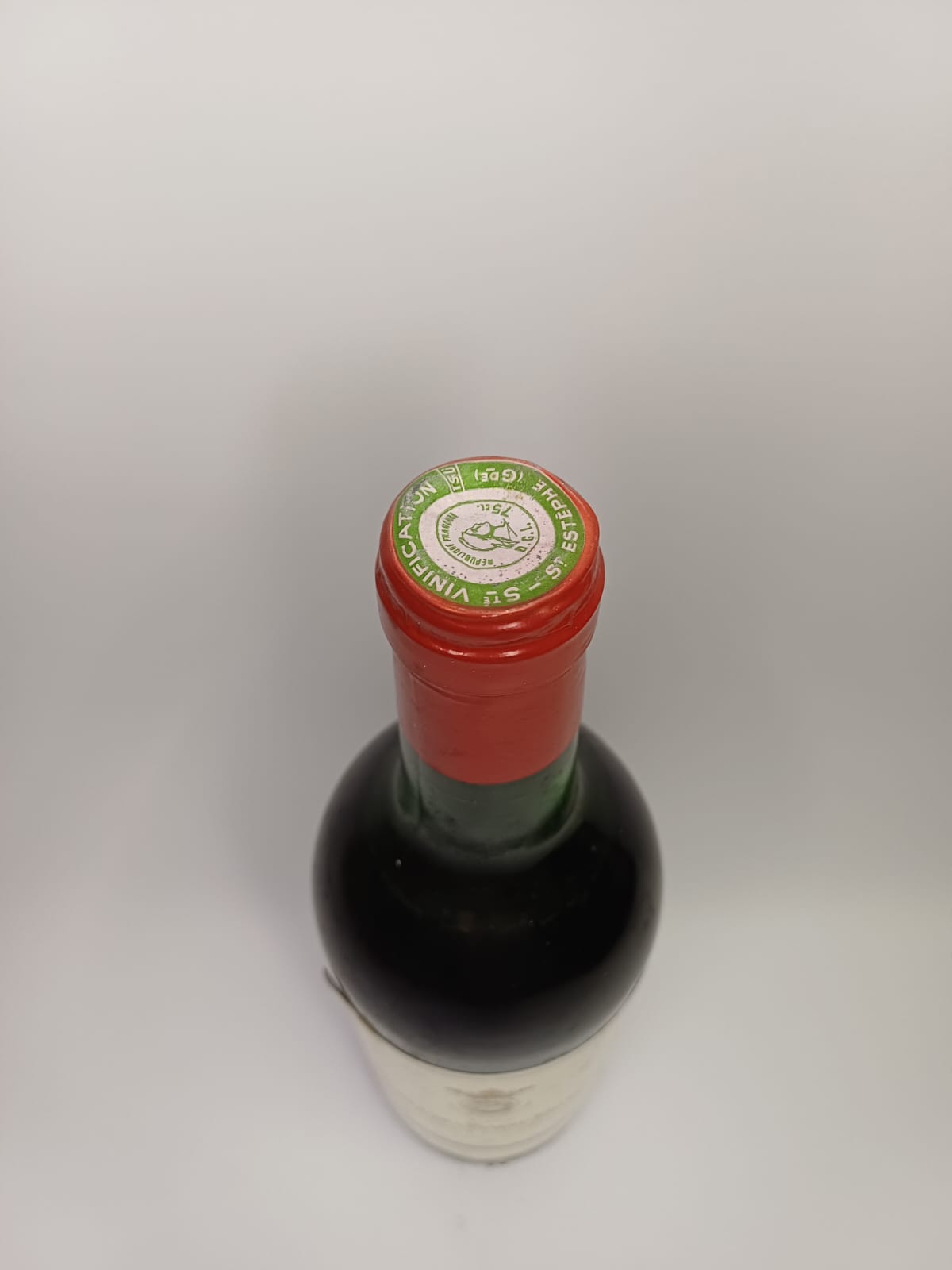 Bouteille de vin Saint-Estèphe 1983 – Marquis de Saint-Estèphe Vinaé