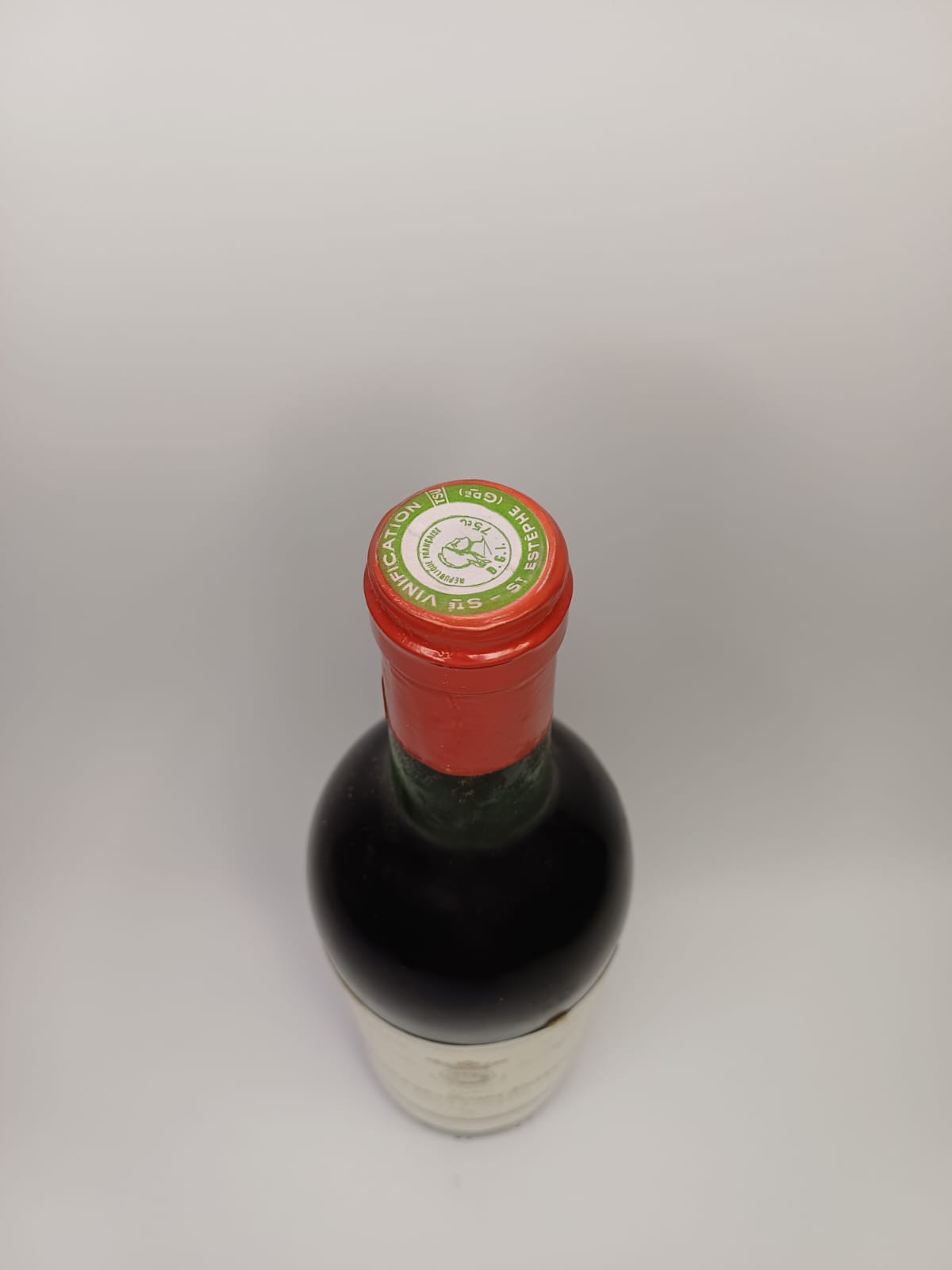 Bouteille de vin Saint-Estèphe 1983 – Marquis de Saint-Estèphe Vinaé