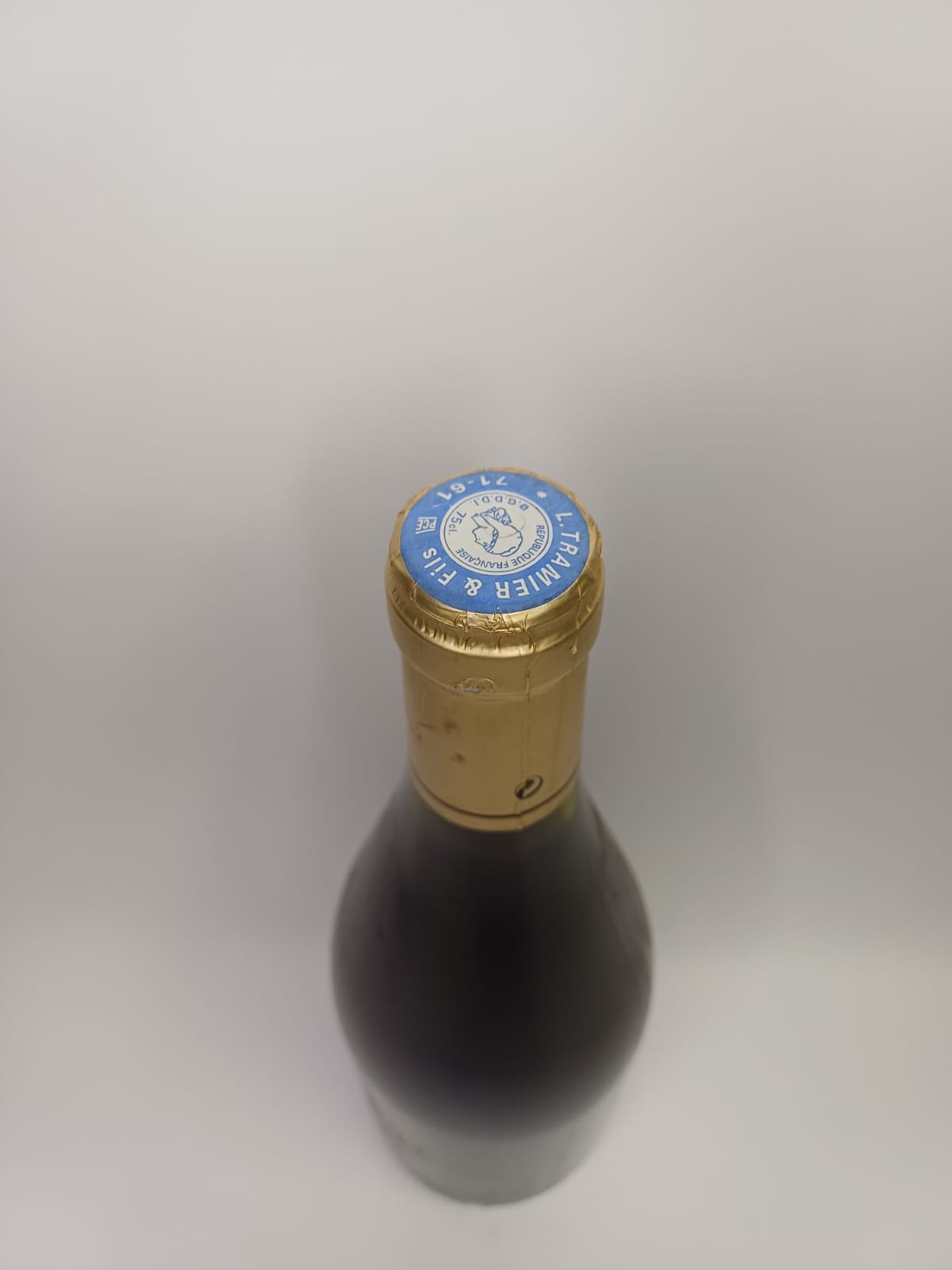 Bouteille de vin sans étiquette Vinaé