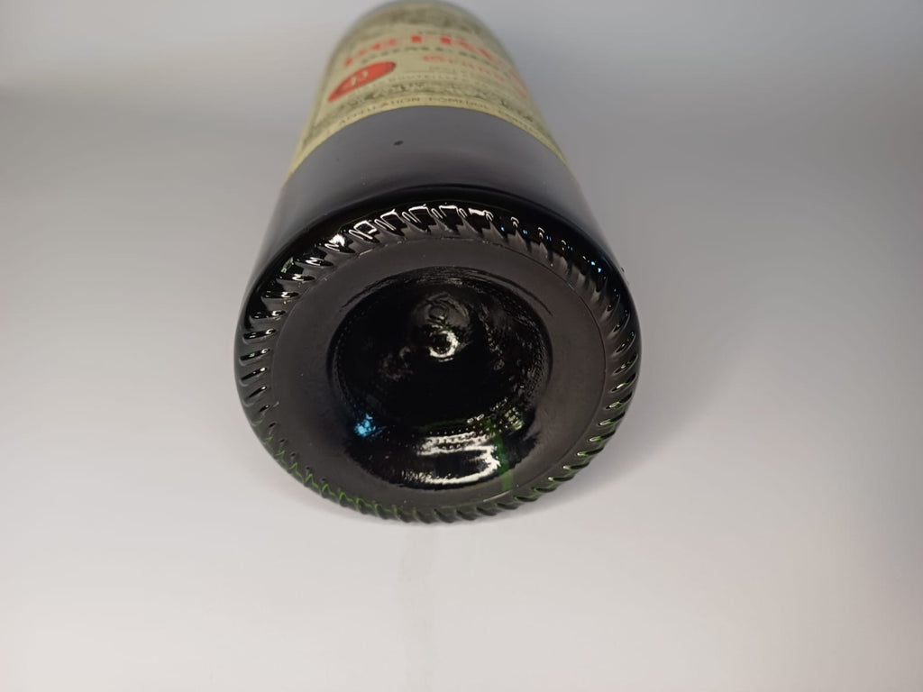Bouteille de vin Pétrus 1983 – Pomerol Vinaé