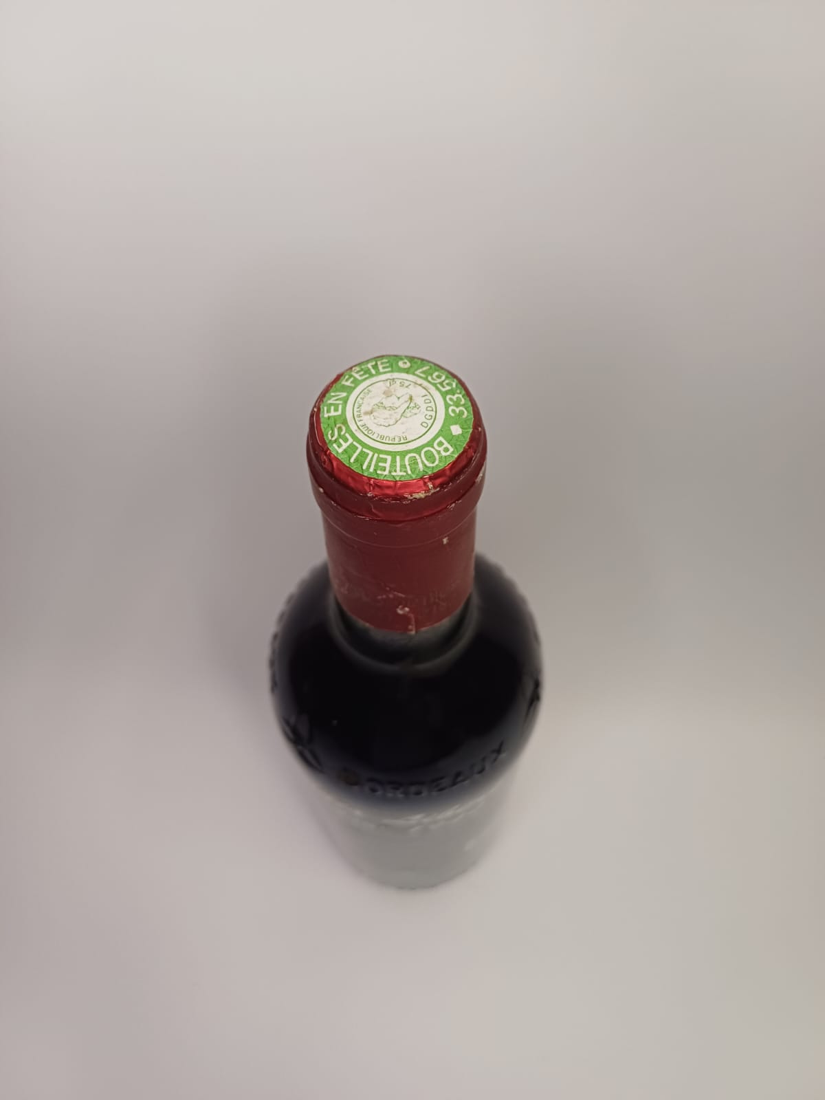 Bouteille de vin Paris libéré 1944 – Bordeaux Edouard vigneron 1993 Vinaé