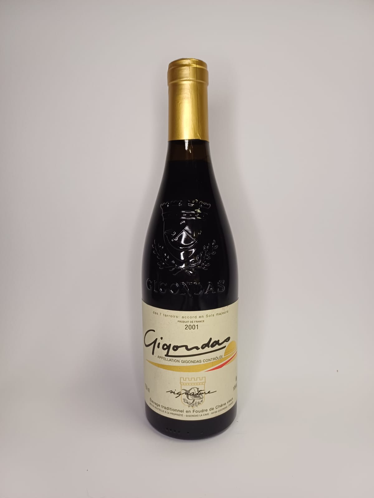 Bouteille de vin Gigondas 2001 – Cave de Gigondas Vinaé