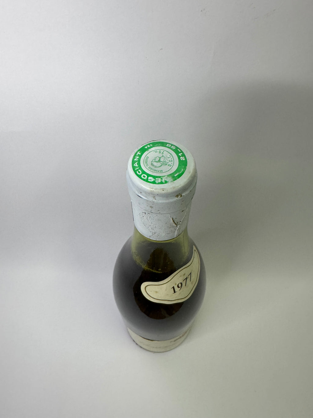 Bouteille de vin Chassagne-Montrachet 1977 – J & M Gauthey