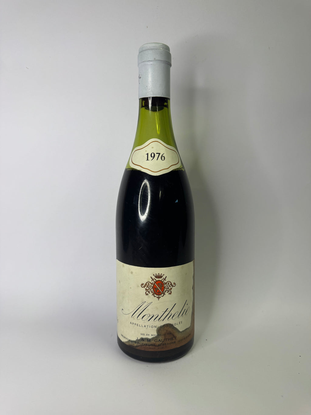 Bouteille de vin Monthelie 1976 – J & M Gauthey