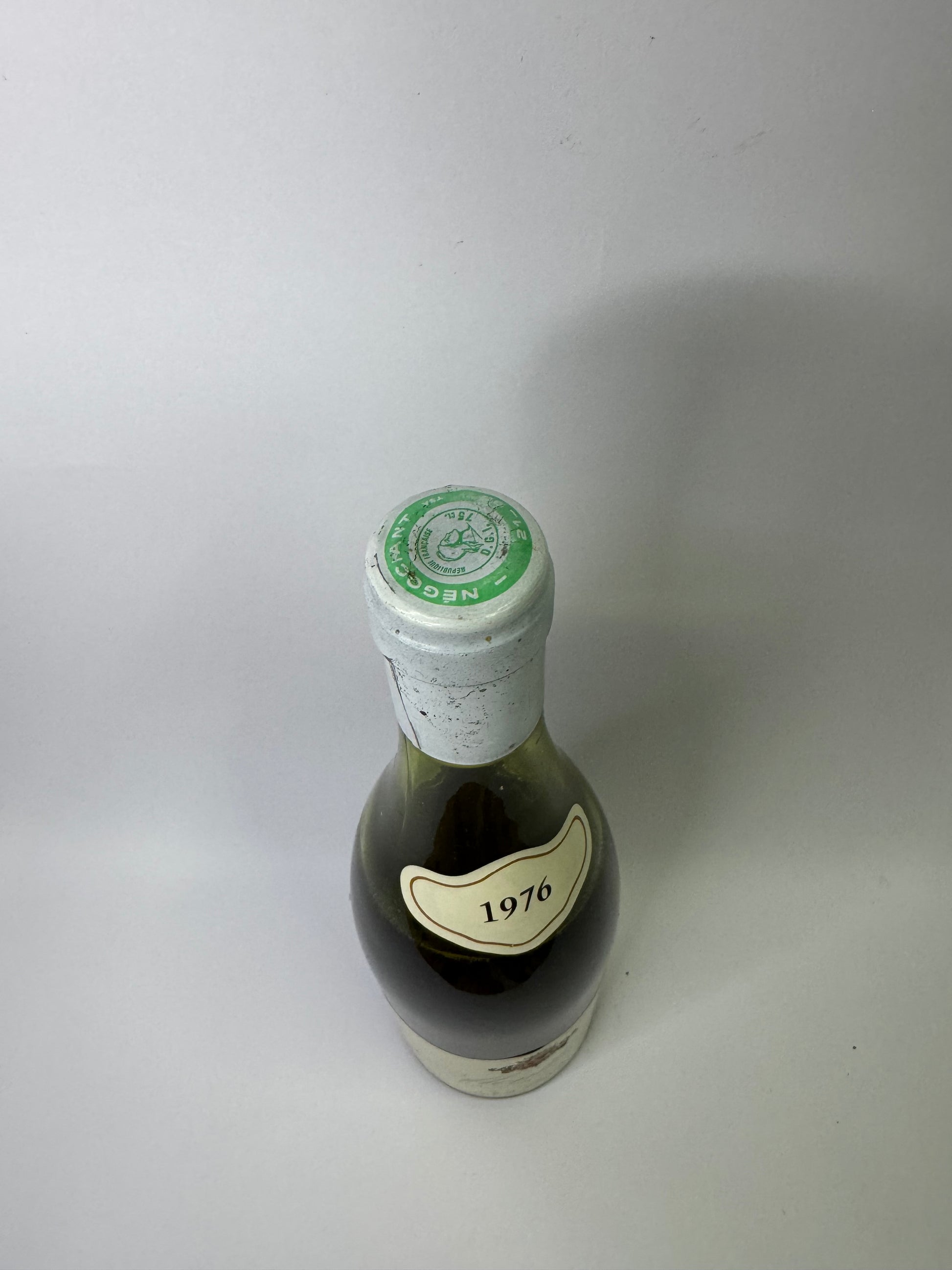 Bouteille de vin Monthelie 1976 – J & M Gauthey