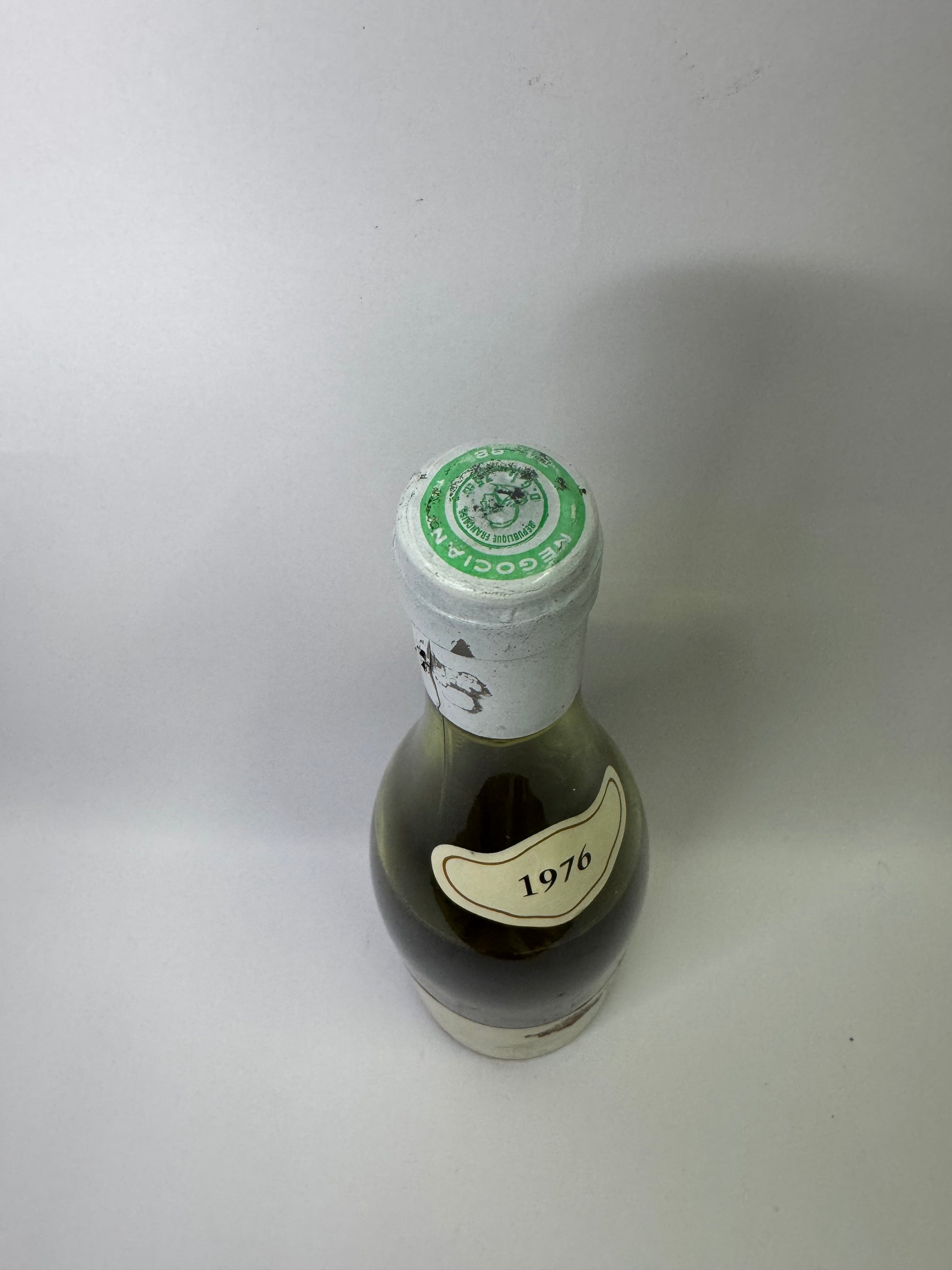 Bouteille de vin Monthelie 1976 – J & M Gauthey