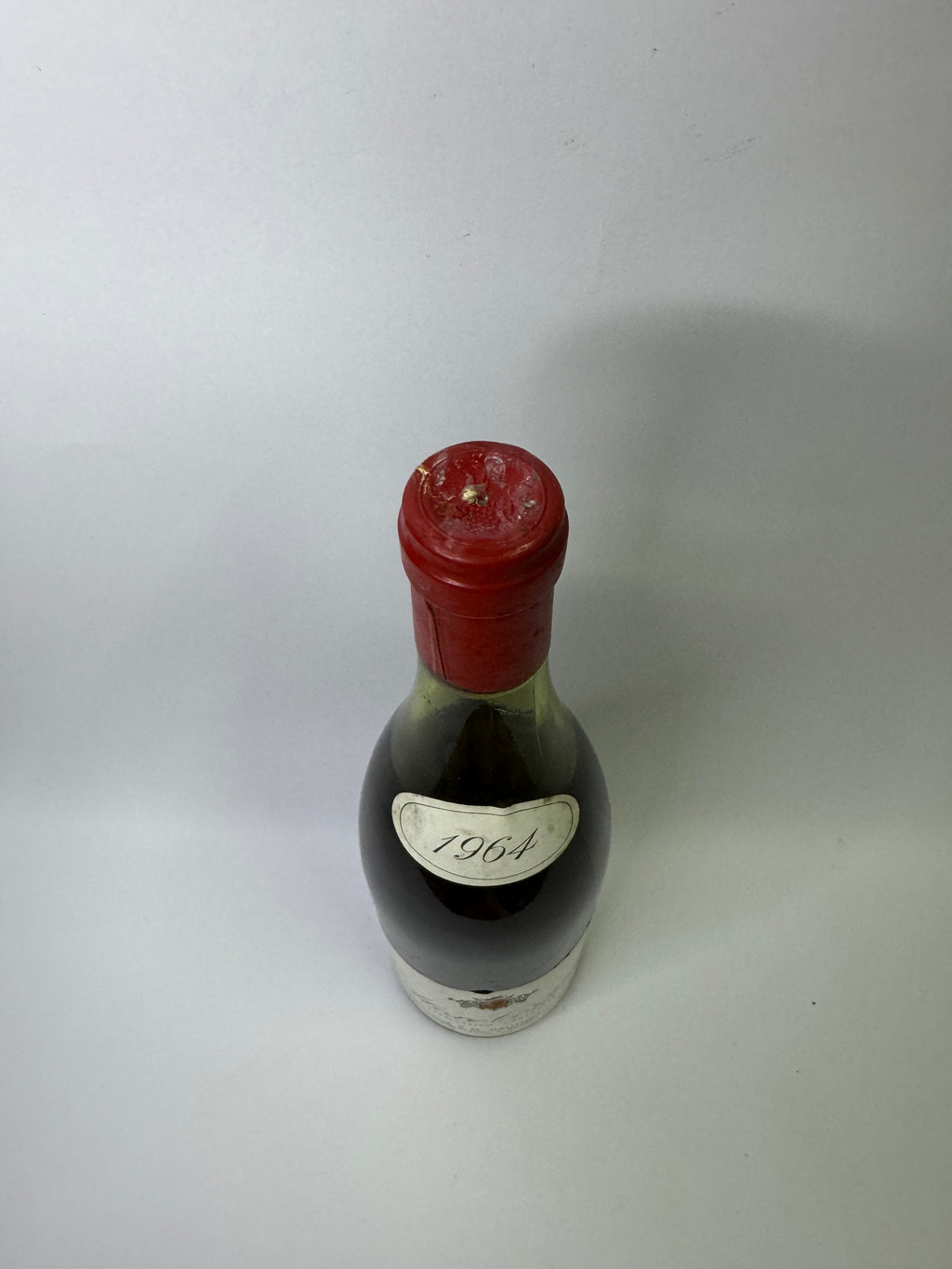 Bouteille de vin Aloxe-Corton 1964 – J & M Gauthey